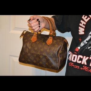 Louis Vuitton speedy 25